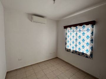 Casa en Residencial Azul marino