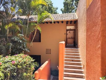 CASA EN VENTA  EN CUERNAVACA