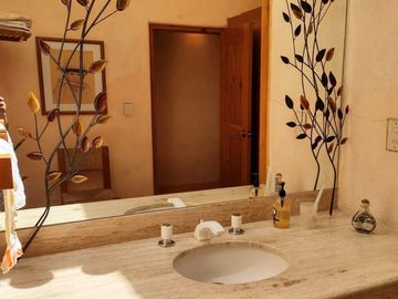 CASA EN VENTA  EN CUERNAVACA