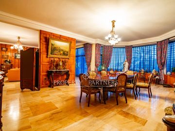 Gran Propiedad  con Terreno de 2.650m2 Ideal Para Inversión