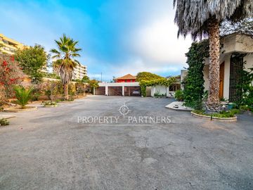 Gran Propiedad  con Terreno de 2.650m2 Ideal Para Inversión