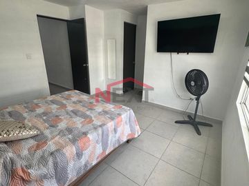CASA EN VENTA AL PONIENTE EN SANTORINI
