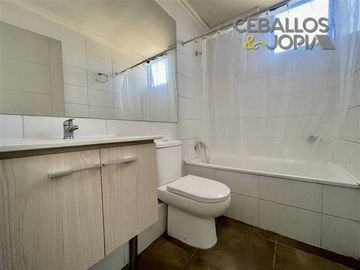 Departamento en Venta en Edificio Pascual Baburizza, Limache