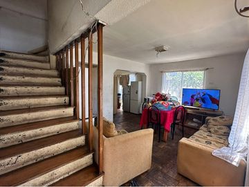Se vende Casa con terreno