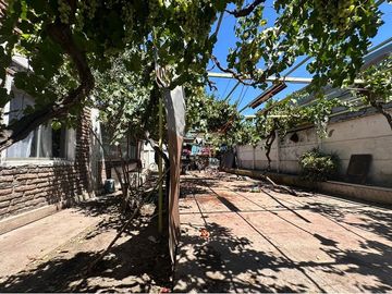 Se vende Casa con terreno