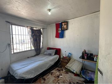 Se vende Casa con terreno