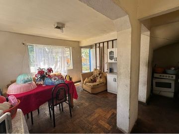 Se vende Casa con terreno