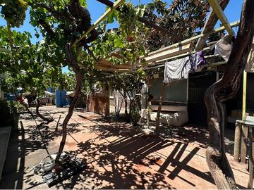 Se vende Casa con terreno