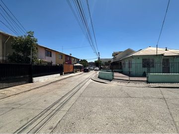 Se vende Casa con terreno