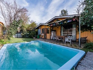 Amplia y cálida casa con excelente ubicación