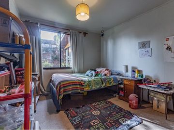 Amplia y cálida casa con excelente ubicación