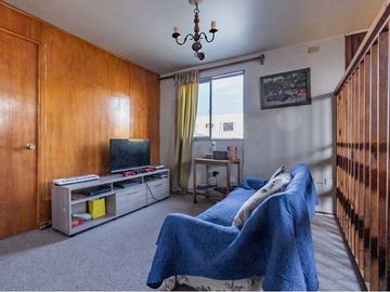 Amplia y cálida casa con excelente ubicación
