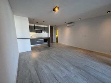 VENTA DEPARTAMENTO 2 AMBIENTES  EN TIGREVISTA