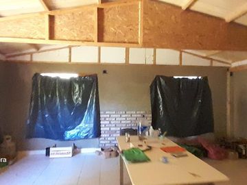 OPORTUNIDAD CASA 43m2 a terminar en LOTE de 997m2 Sobre Ruta 40