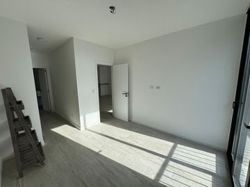 DEPARTAMENTO EN VENTA 2 AMBIENTES EN TIGREVISTA