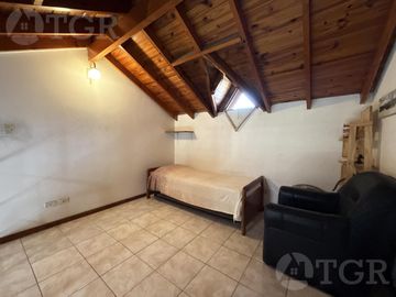 Departamento en Martin Coronado de 4 ambientes cochera, seguridad 24hs y amenitis