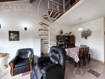 Departamento en Martin Coronado de 4 ambientes cochera, seguridad 24hs y amenitis
