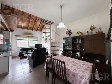 Departamento en Martin Coronado de 4 ambientes cochera, seguridad 24hs y amenitis