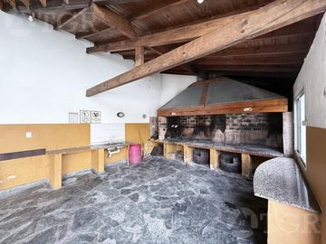 Departamento en Martin Coronado de 4 ambientes cochera, seguridad 24hs y amenitis