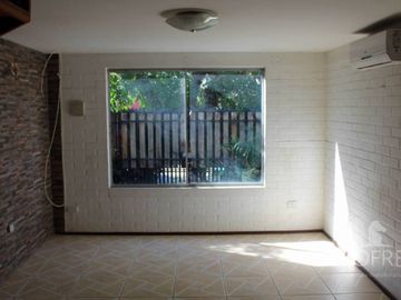 CASA 2 PISOS 3D 1B, EN SECTOR LOS ACACIOS, LOS ANDES