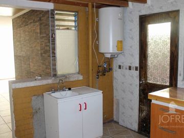 CASA 2 PISOS 3D 1B, EN SECTOR LOS ACACIOS, LOS ANDES