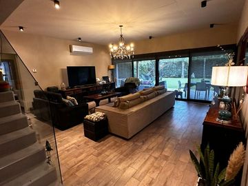 Casa en venta en Barrio Santa Ines Canning