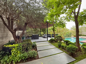 RESIDENCIA EN VENTA EN PASEO DE LOS VIRREYES, COLINAS DE SAN JAVIER, ZAPOPAN
