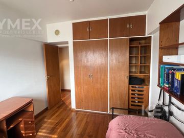 Departamento 4 ambientes, 2 cocheras y baulera. APTO CREDITO.