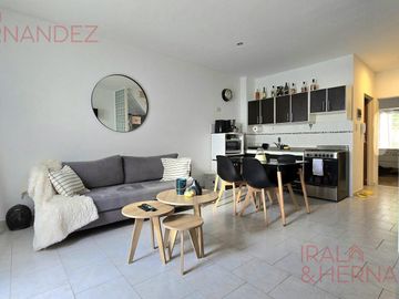 PH con terraza propia y parrilla en venta en Villa Pueyrredon