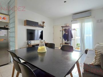 PH con terraza propia y parrilla en venta en Villa Pueyrredon