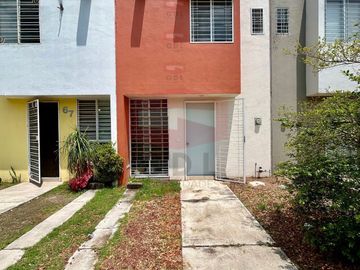 LORETO RESIDENCIAL CASA EN VENTA