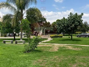 LORETO RESIDENCIAL CASA EN VENTA