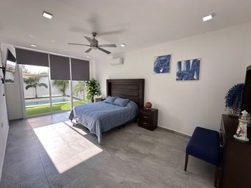 CASA EN VENTA EQUIPADA UBICADA  EN BLANCA RESIDENCIAL,  KIKTEIL MÉRIDA.