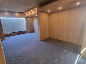 VENTA CASA EN CHAPALITA ORIENTE