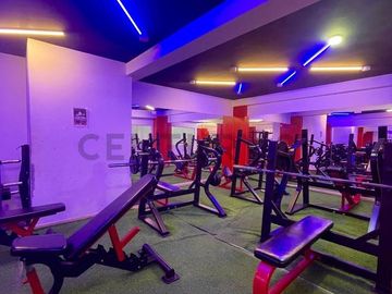 VENTA DE EDIFICIO DE 6 PISOS EN ZONA COMERCIAL – SAN JUAN DE MIRAFLORES