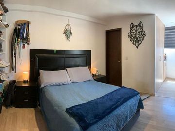 Venta de departamento en planta baja con una propia y amplia terraza