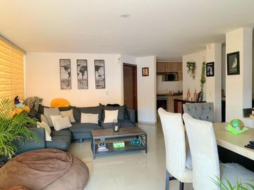 Venta de departamento en planta baja con una propia y amplia terraza