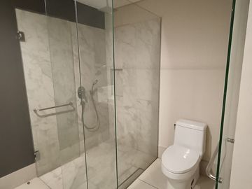 Venta de departamento cercano a Andares