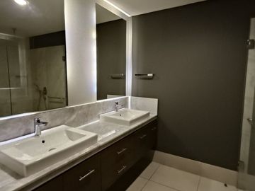 Venta de departamento cercano a Andares