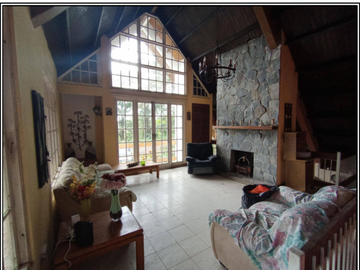 CASA CAMPESTRE A LA VENTA EL CASTILLO CERRO AZUL