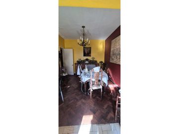 ¡IDEAL INVERSORES! VENTA CASA EN ZONA ESTRATÉGICA – SAN MARTN CENTRO