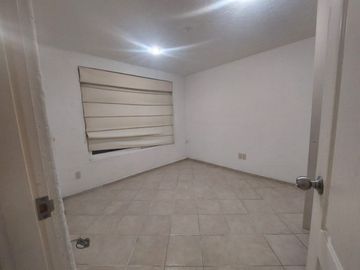 Casa en Fraccionamiento en Vista Hermosa Cuernavaca - LLR-157-Fr