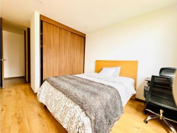 VENDO APARTAMENTO EN ENVIGADO URBANIZACION BIOCITY GRAND.