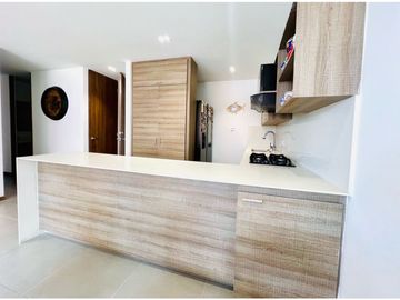 VENDO APARTAMENTO EN ENVIGADO URBANIZACION BIOCITY GRAND.