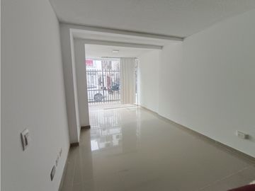 VENTA CASA CON APARTAESTUDIOS CON LOCAL CANEY SUR DE CALI