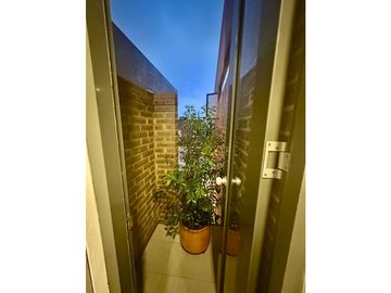 HERMOSA CASA DE DOS NIVELES EN VENTA EN VILLA CAMPESTRE. De lujo