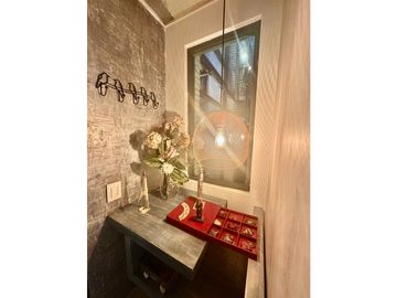 HERMOSA CASA DE DOS NIVELES EN VENTA EN VILLA CAMPESTRE. De lujo