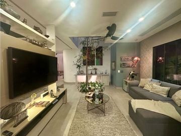 HERMOSA CASA DE DOS NIVELES EN VENTA EN VILLA CAMPESTRE. De lujo