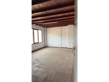 VENTA DE DOS  BODEGAS GUABINAS YUMBO