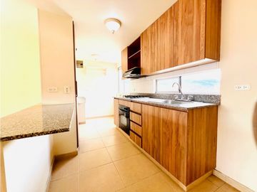 VENDO APARTAMENTO EN LAURELES